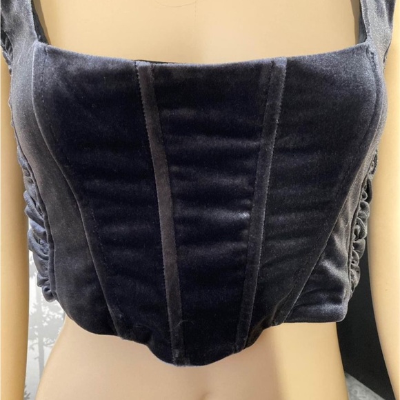 Brand new…. Luxurious Grey Velvet Corset size small - Picture 5 of 5